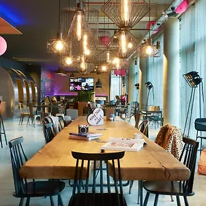 Moxy Paris Charles De Gaulle Airport 3*, Руасси-эн-Франс Франция