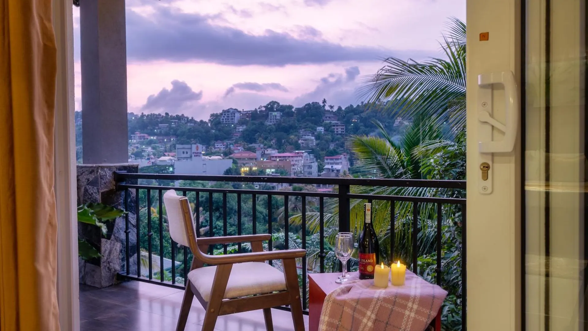 Kandy Tree Tops Guest house
